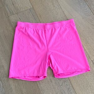 Lilly Pulitzer Bright Pink Shorts Large